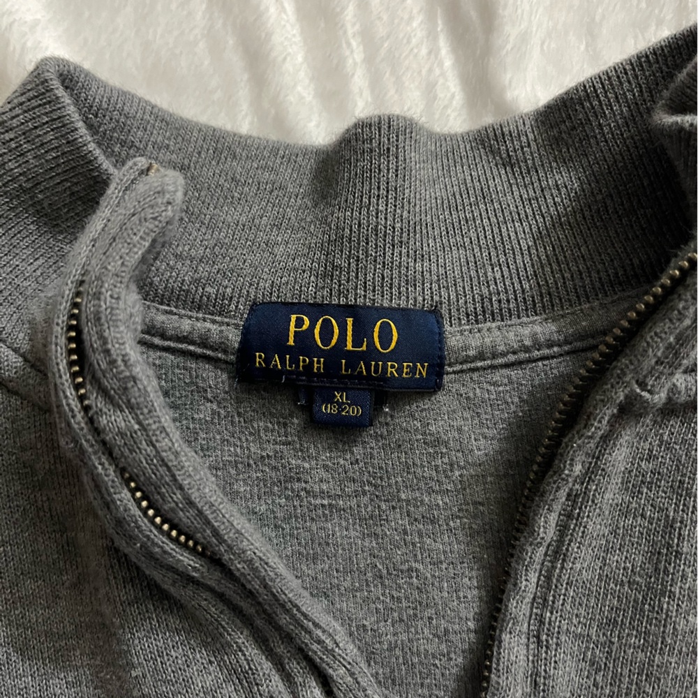 Gray Ralph Lauren size small kids XL gray